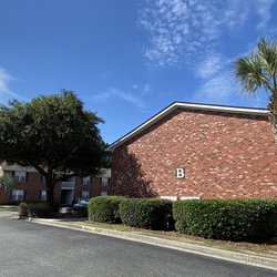 exterior at Retreat at Palm Pointe located in North Charleston, SC